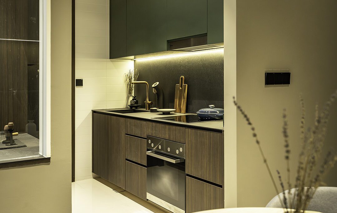 Kitchen-Cabinet-View-From-Dining