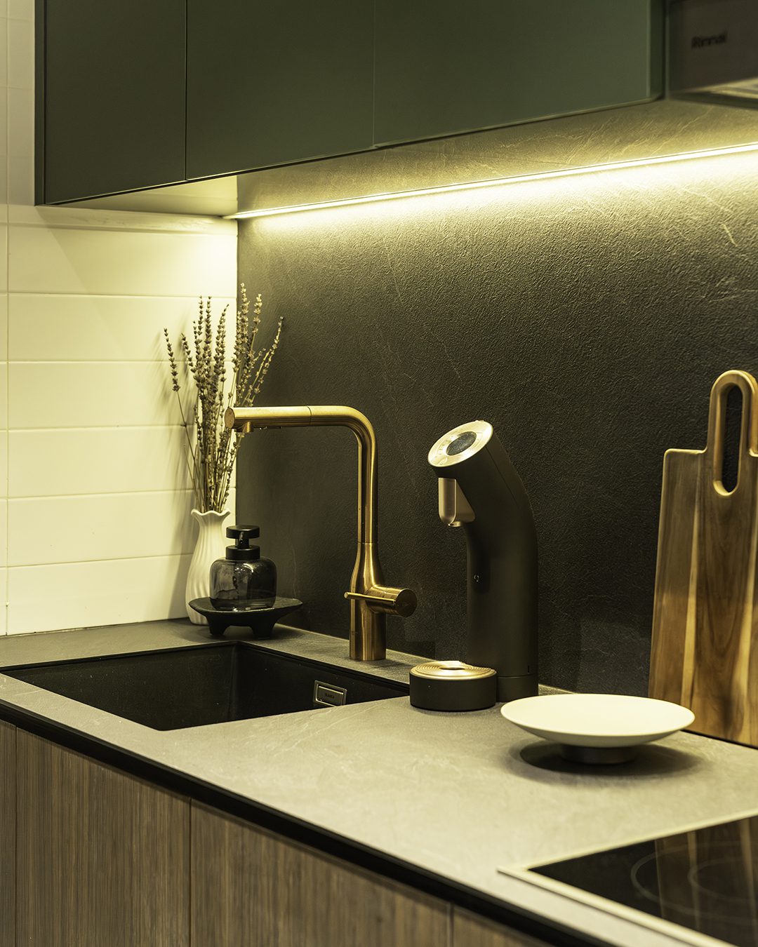 Kitchen-Details-Tap