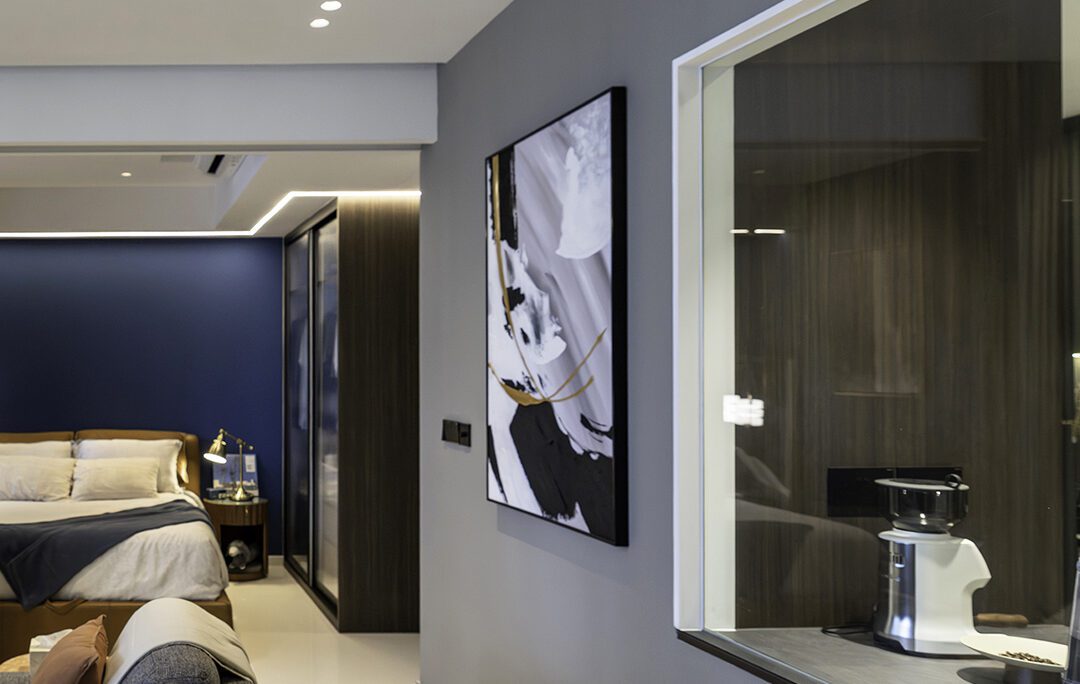 Living-Bedroom-Ultra-Wide-Bed-View-Right