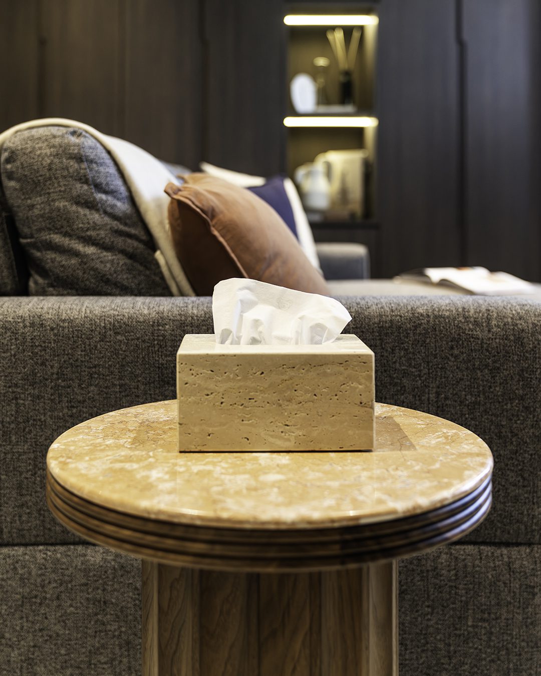 Living-Details-Side-Table-Tissue-Box