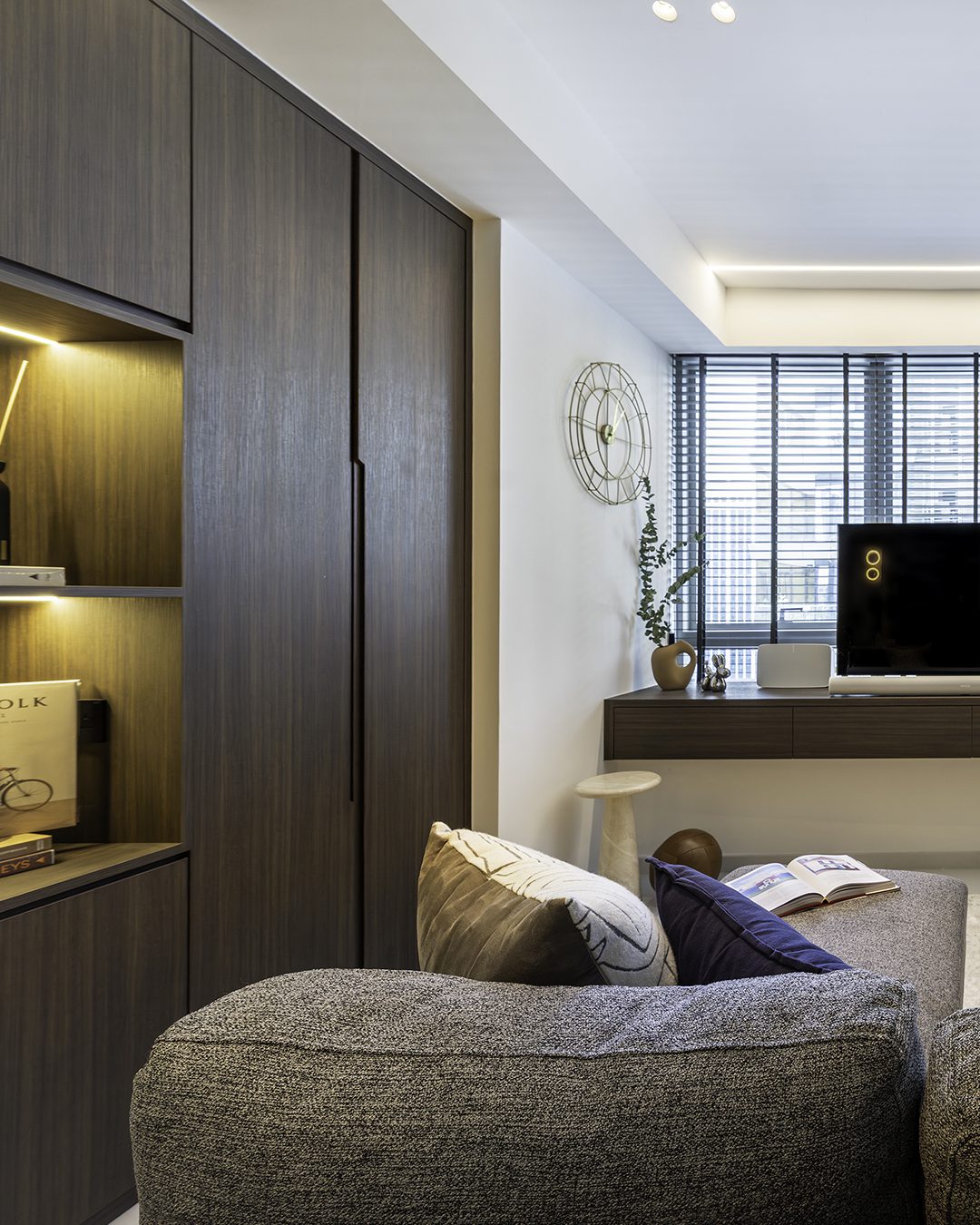 Living-Ultra-Wide-TV-View-Left